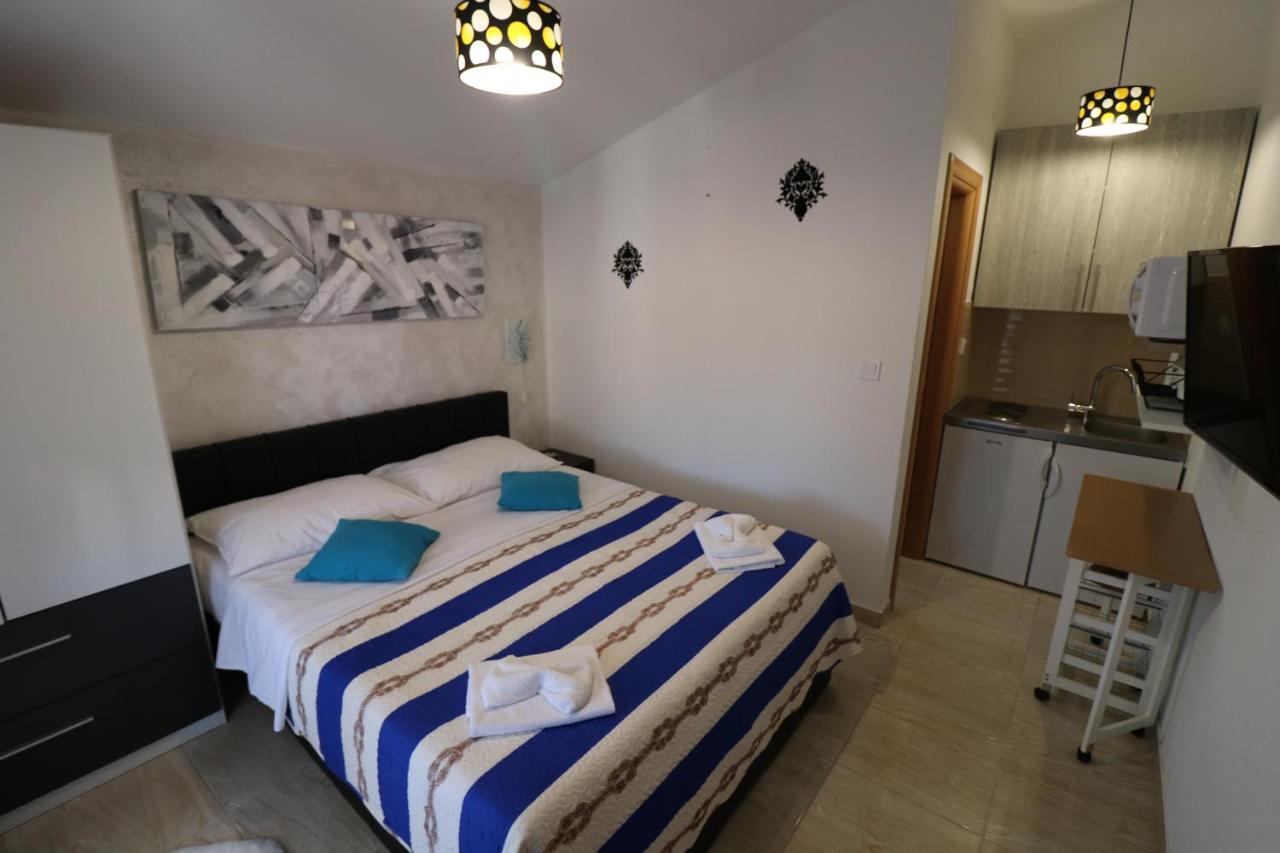 Apartmani Bilokapic Primošten Exteriér fotografie